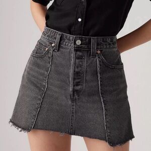 Levi’s icon Denim Skirt